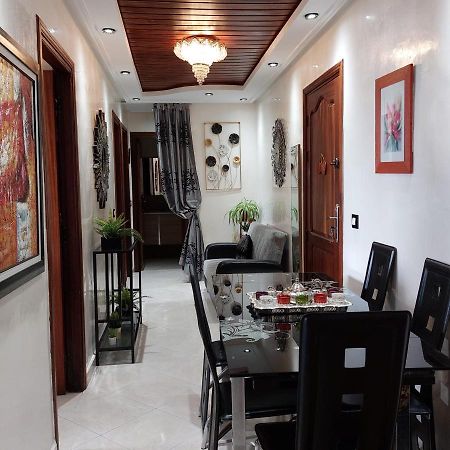 Appartement Au Coeur Du Centre Ville De Rabat Esterno foto
