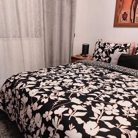 Appartement Au Coeur Du Centre Ville De Rabat Esterno foto